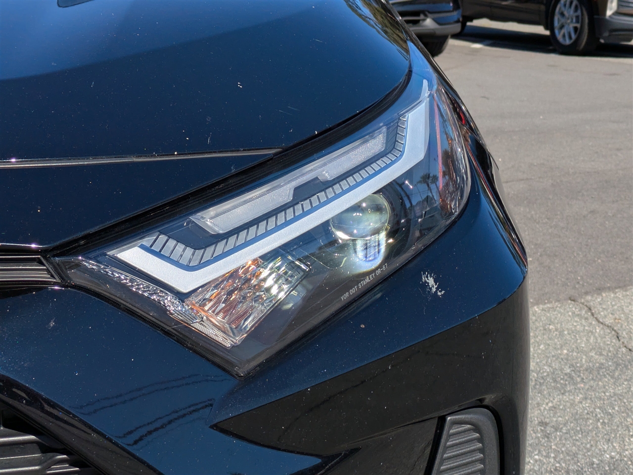 Toyota RAV4 XLE 2024