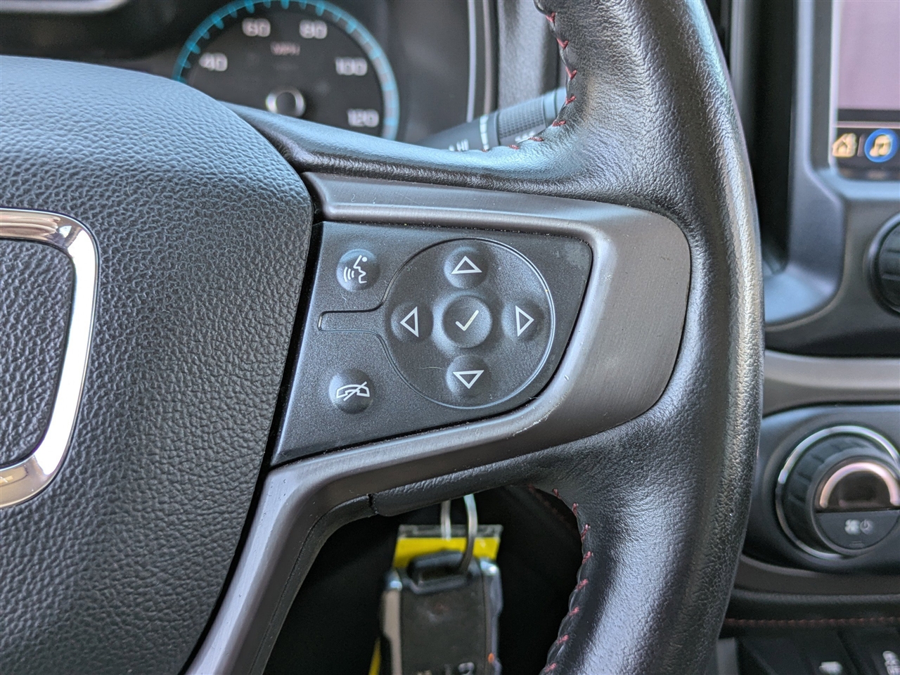 GMC Canyon All Terrain Crew Cab w/Leather Long Box 4WD 2020