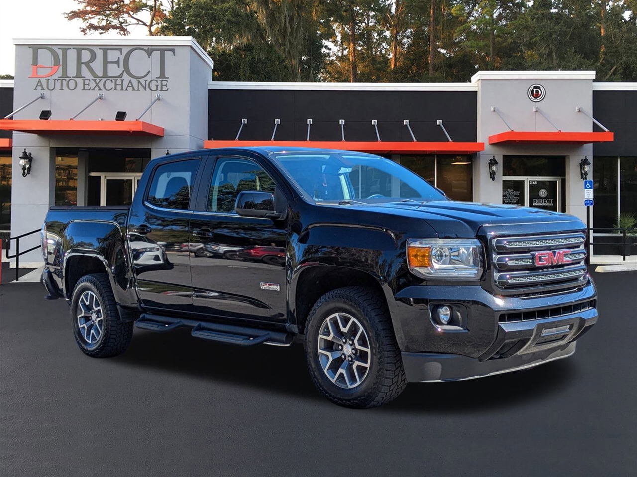 GMC Canyon All Terrain Crew Cab w/Leather Long Box 4WD 2020