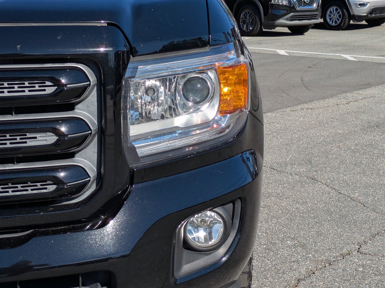 GMC Canyon All Terrain Crew Cab w/Leather Long Box 4WD 2020