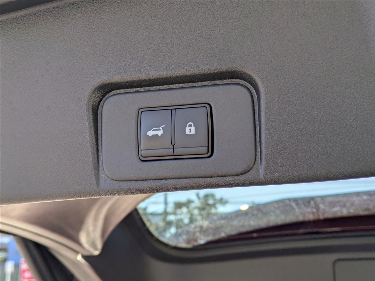 Nissan Rogue SV 2025