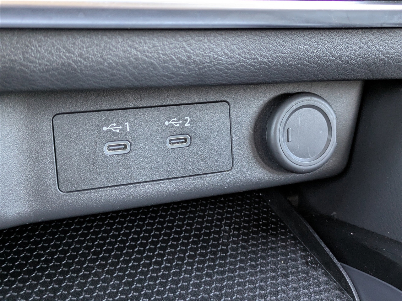 Nissan Rogue SV 2025