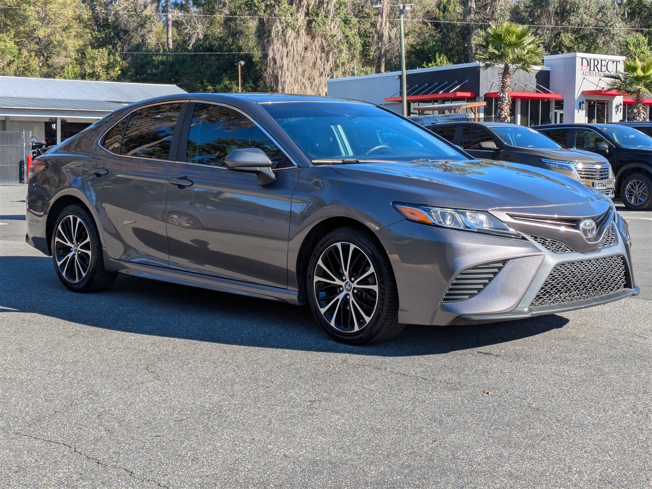 Toyota Camry SE 2019