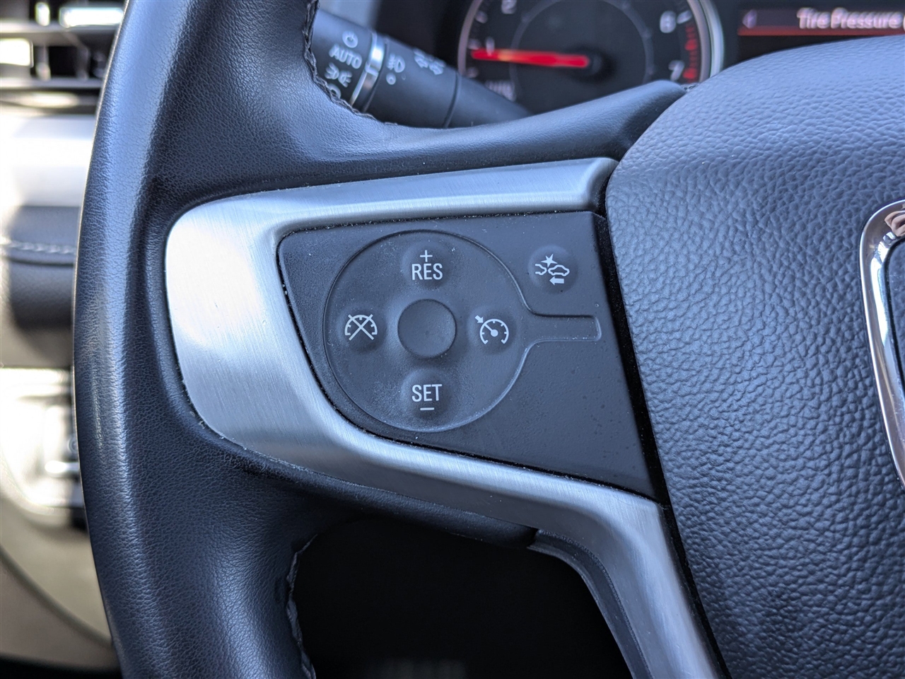 GMC Acadia SLT AWD 2023