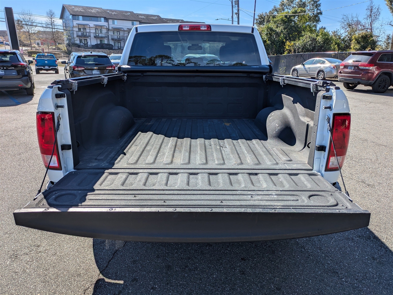 RAM 1500 Classic Tradesman Crew Cab SWB 4WD 2020