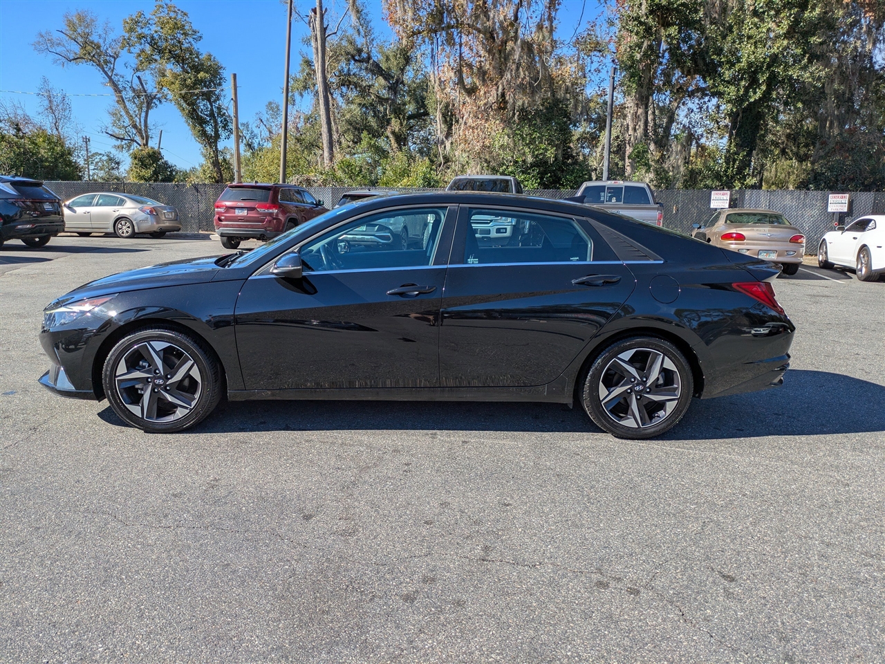 Hyundai Elantra SEL 2021