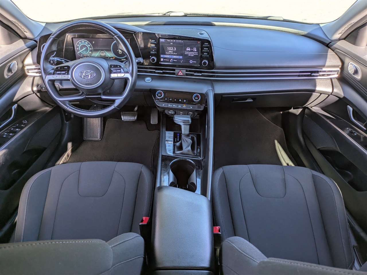 Hyundai Elantra SEL 2021