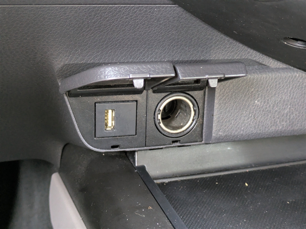 Toyota Camry LE 2023