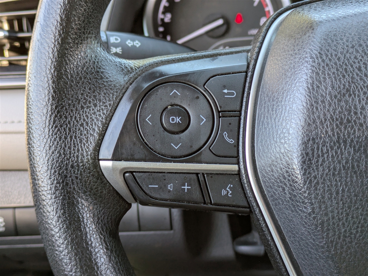 Toyota Camry LE 2023