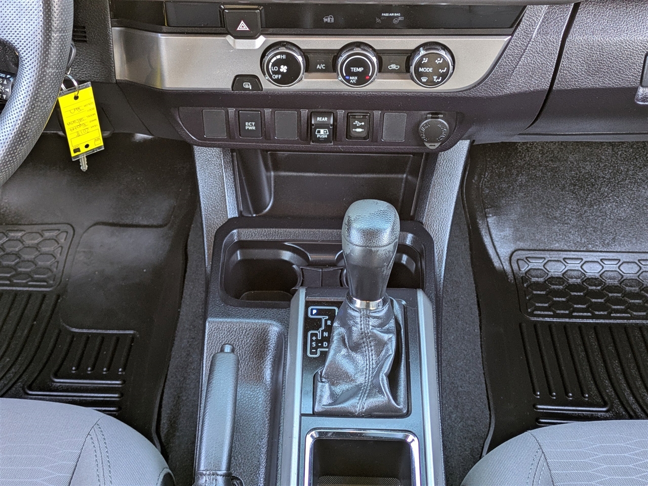 Toyota Tacoma SR5 Double Cab Long Bed V6 5AT 2WD 2018