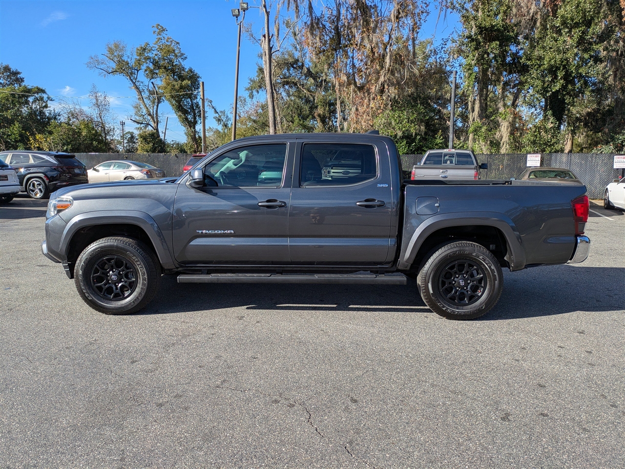 Toyota Tacoma SR5 Double Cab Long Bed V6 6AT 2WD 2020