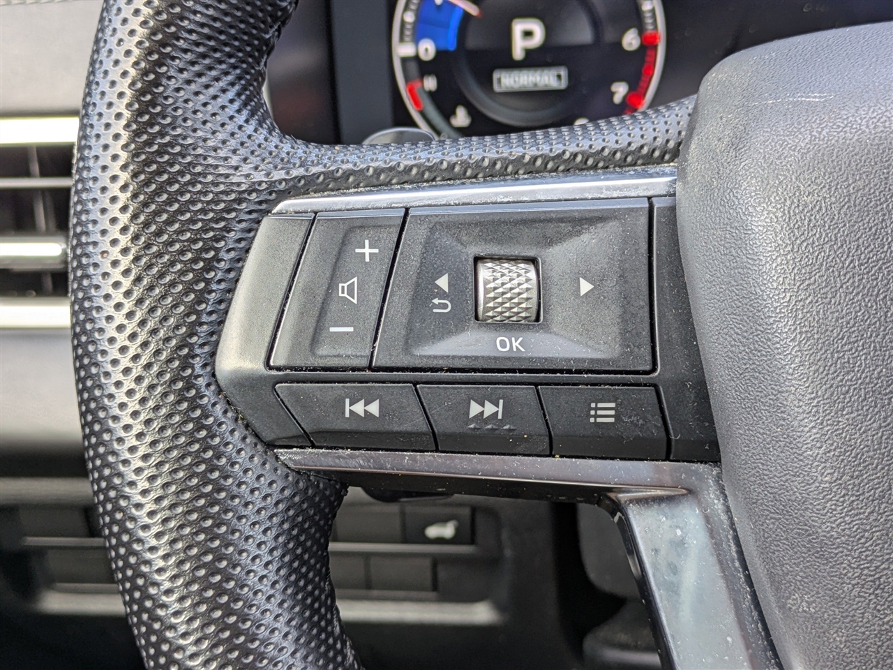 Mitsubishi Outlander SE 2WD 2023