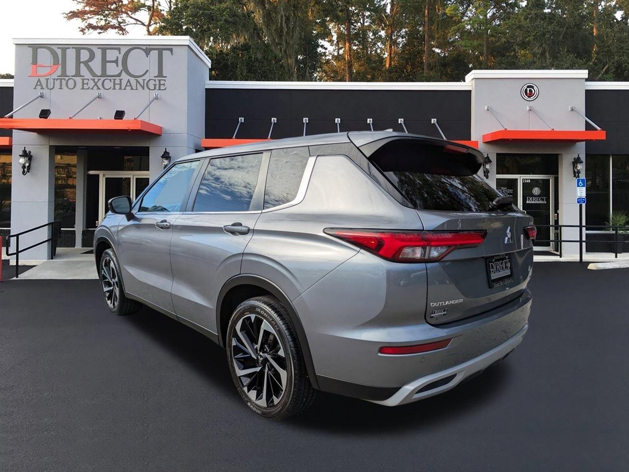 Mitsubishi Outlander SE 2WD 2023