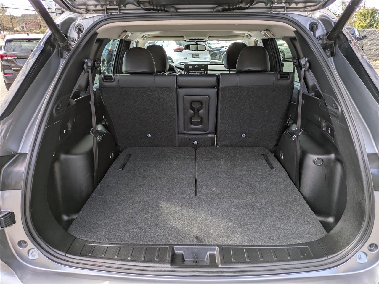 Mitsubishi Outlander SE 2WD 2023