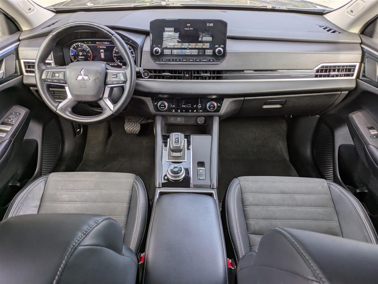 Mitsubishi Outlander SE 2WD 2023