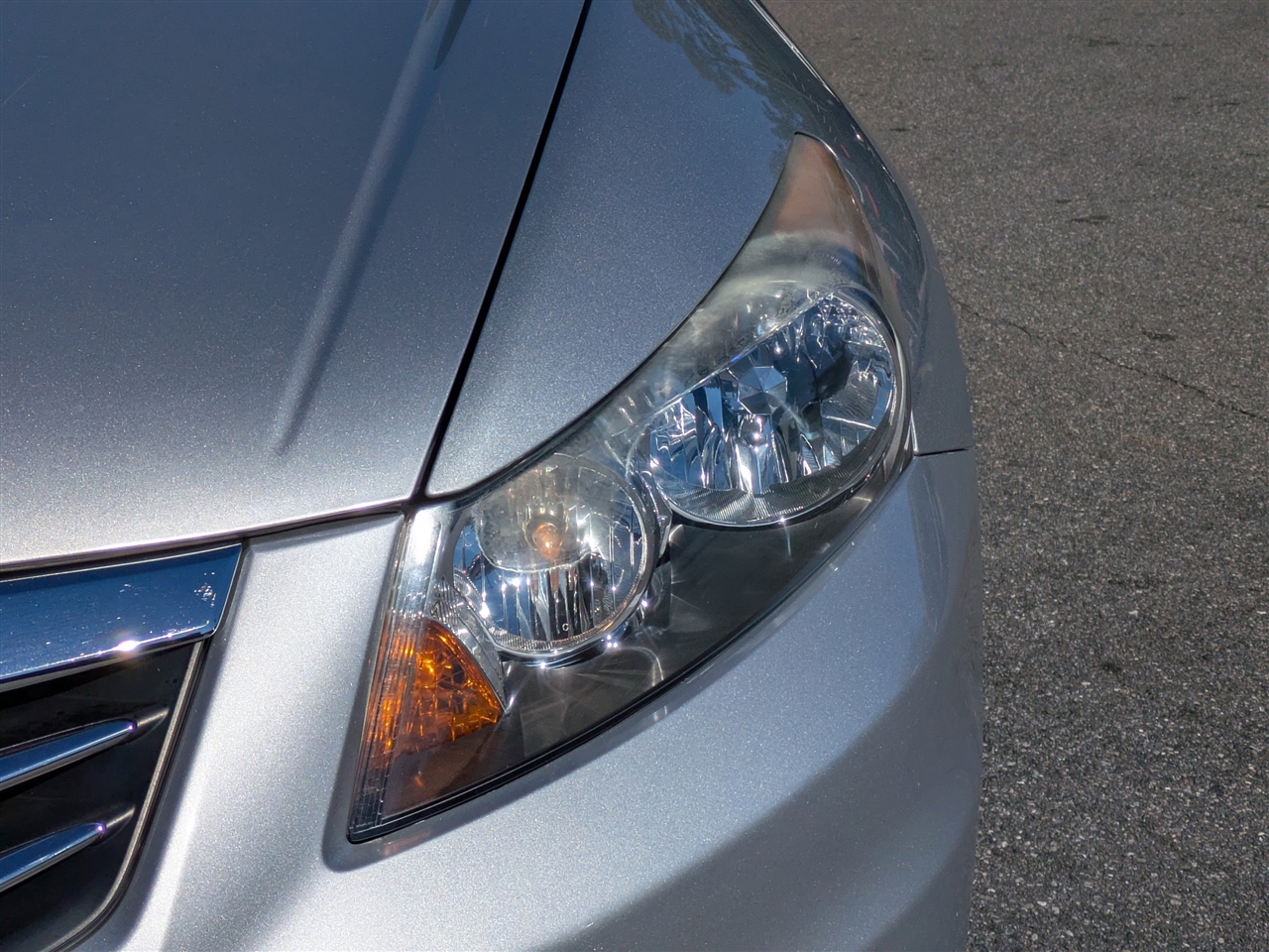 Honda Accord LX sedan AT 2012