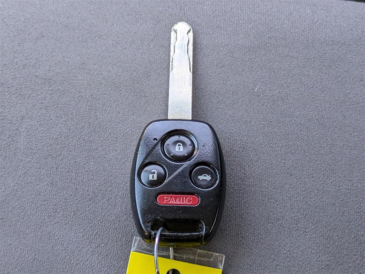 Honda Accord LX sedan AT 2012