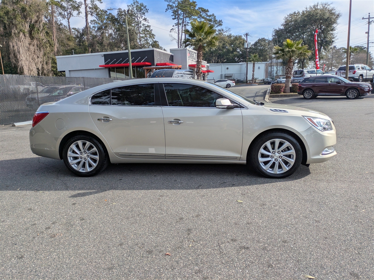 Buick LaCrosse Premium Package 1, w/Leather 2016