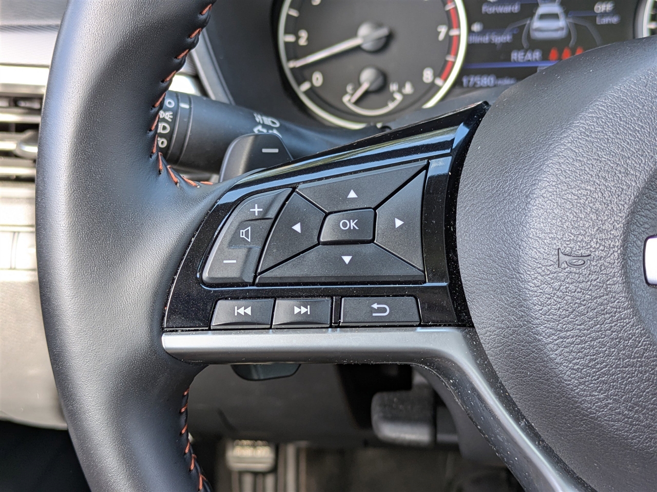 Nissan Altima 2.5 SR 2025