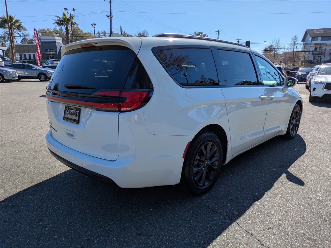 Chrysler Pacifica Touring Plus 2021