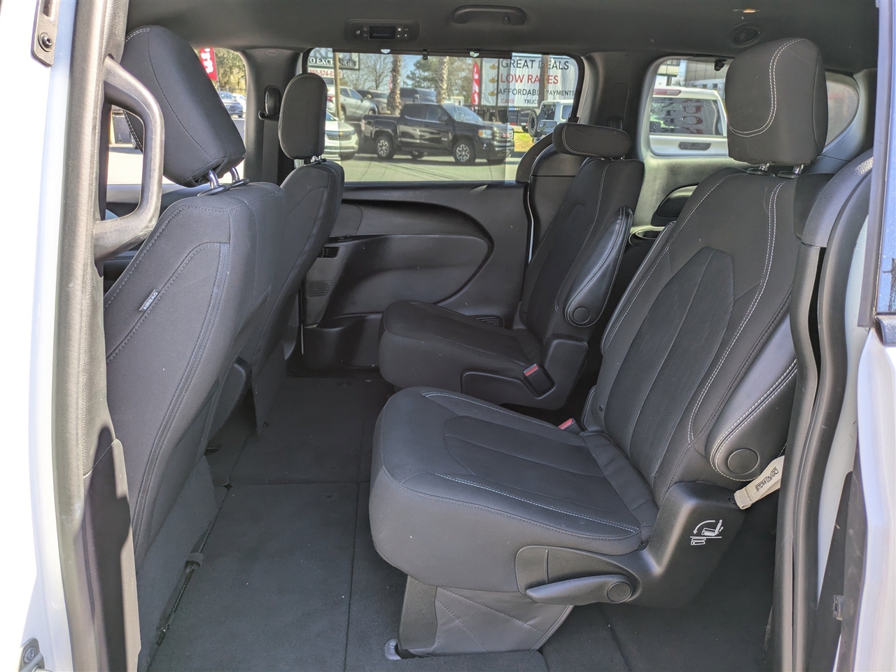 Chrysler Pacifica Touring Plus 2021