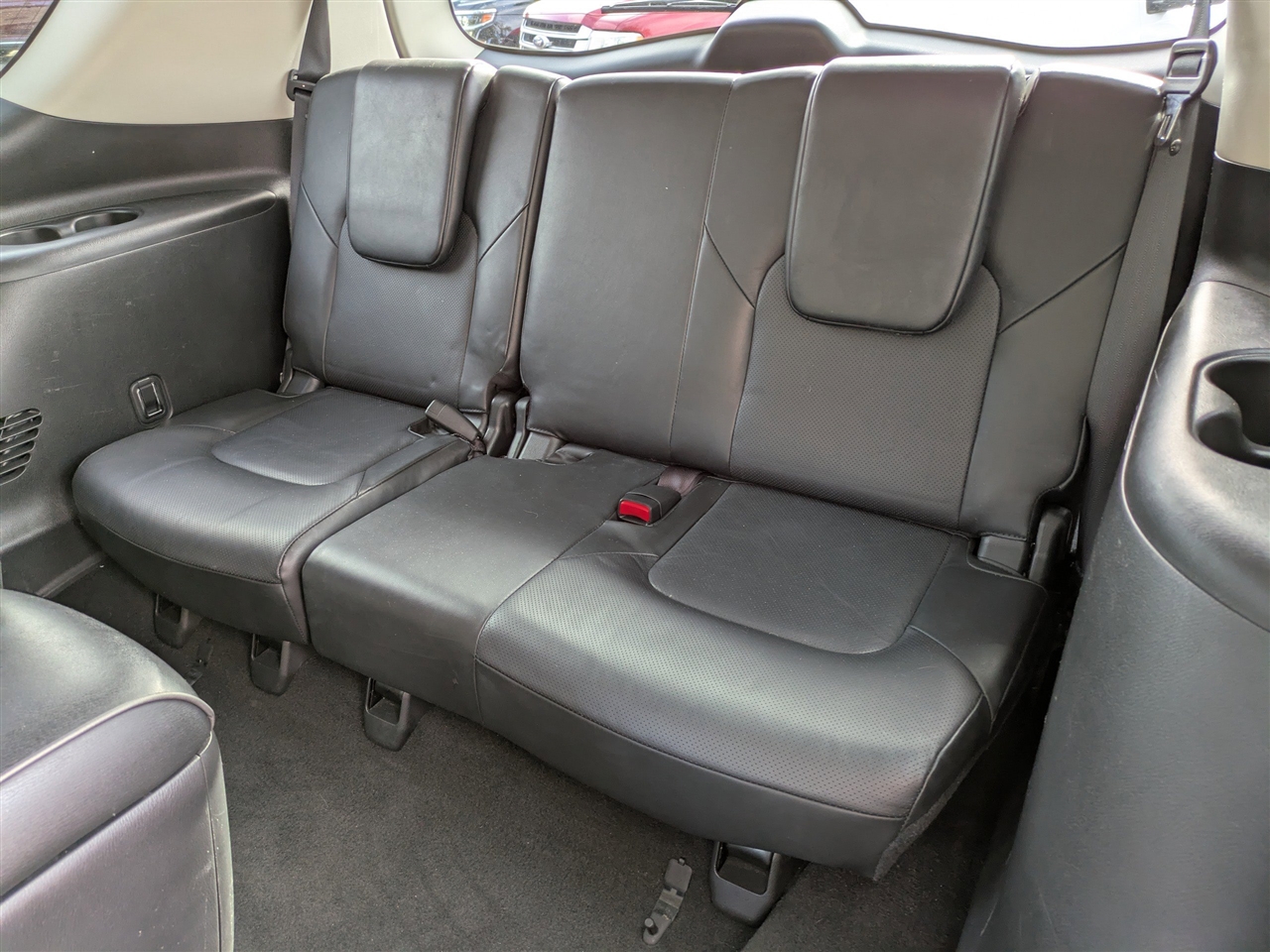 Infiniti QX80 LUXE 2019