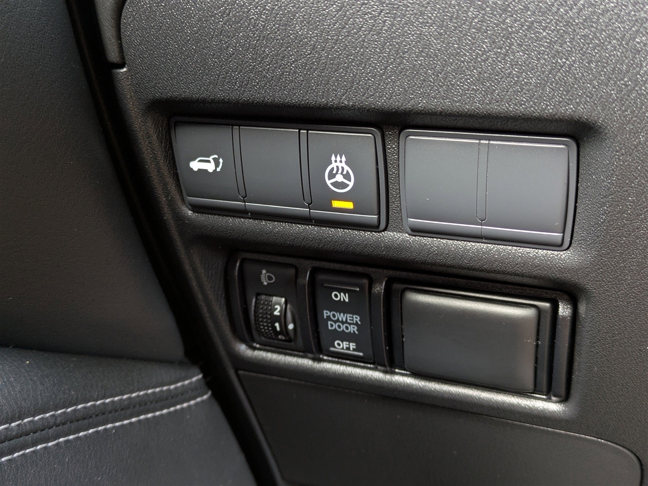 Infiniti QX80 LUXE 2019