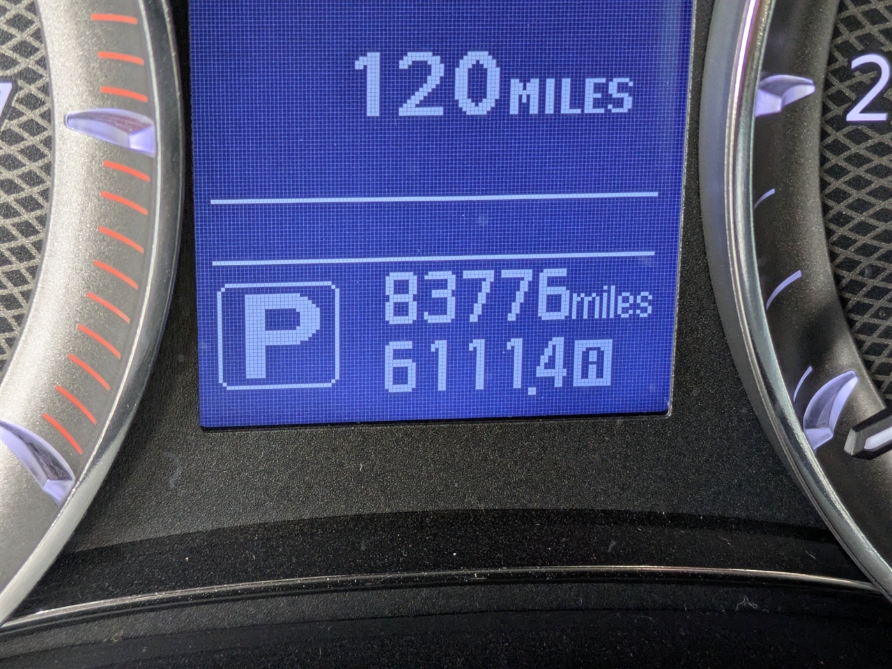 Infiniti QX80 LUXE 2019