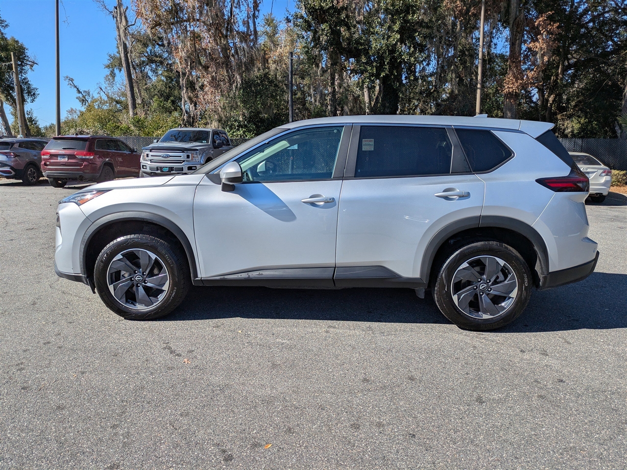 Nissan Rogue SV 2024