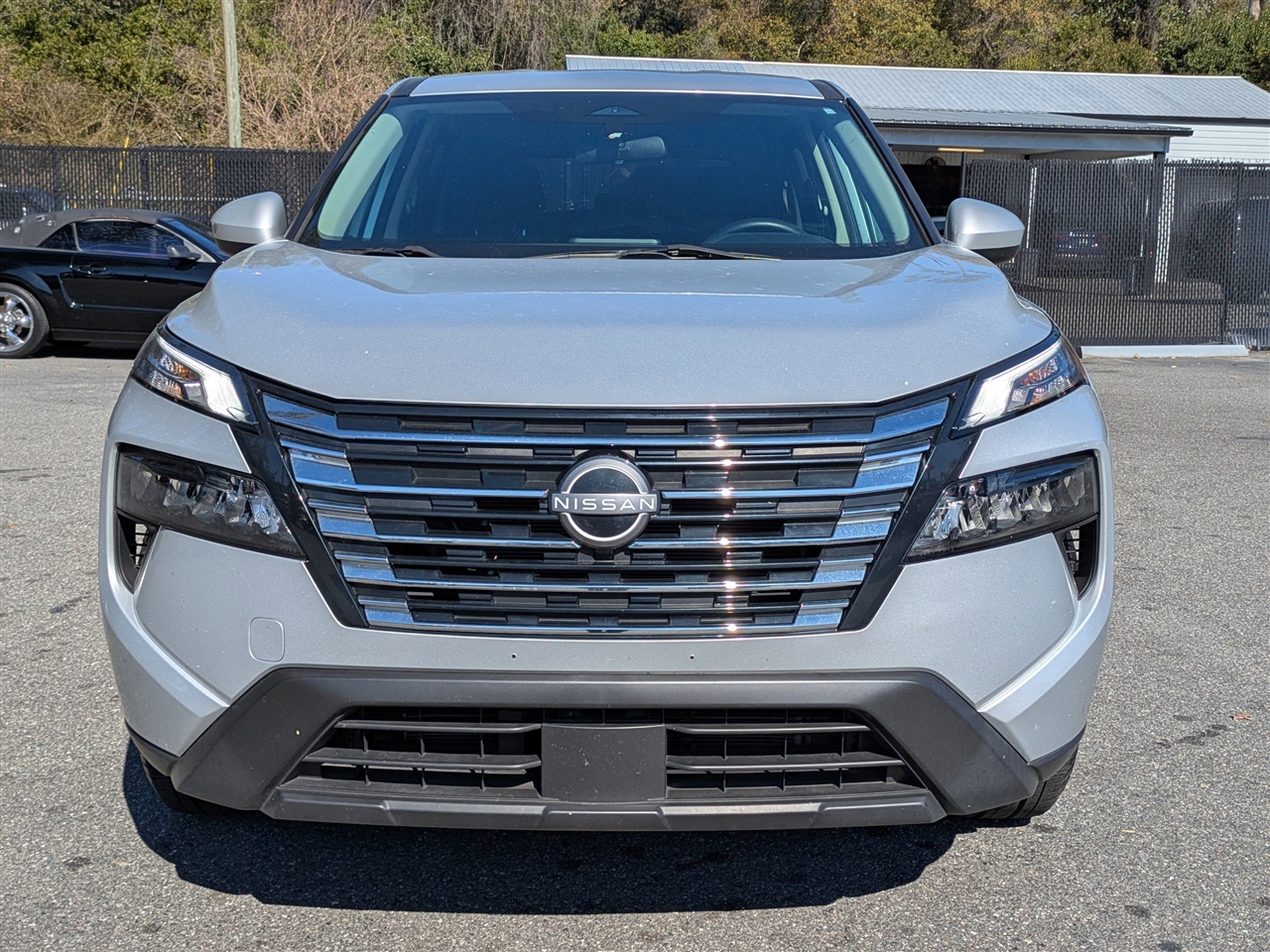 Nissan Rogue SV 2024