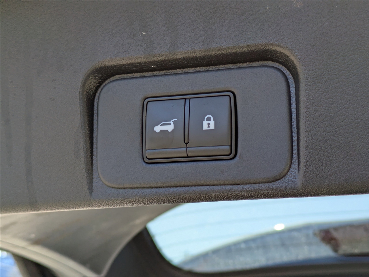 Nissan Rogue SV 2024