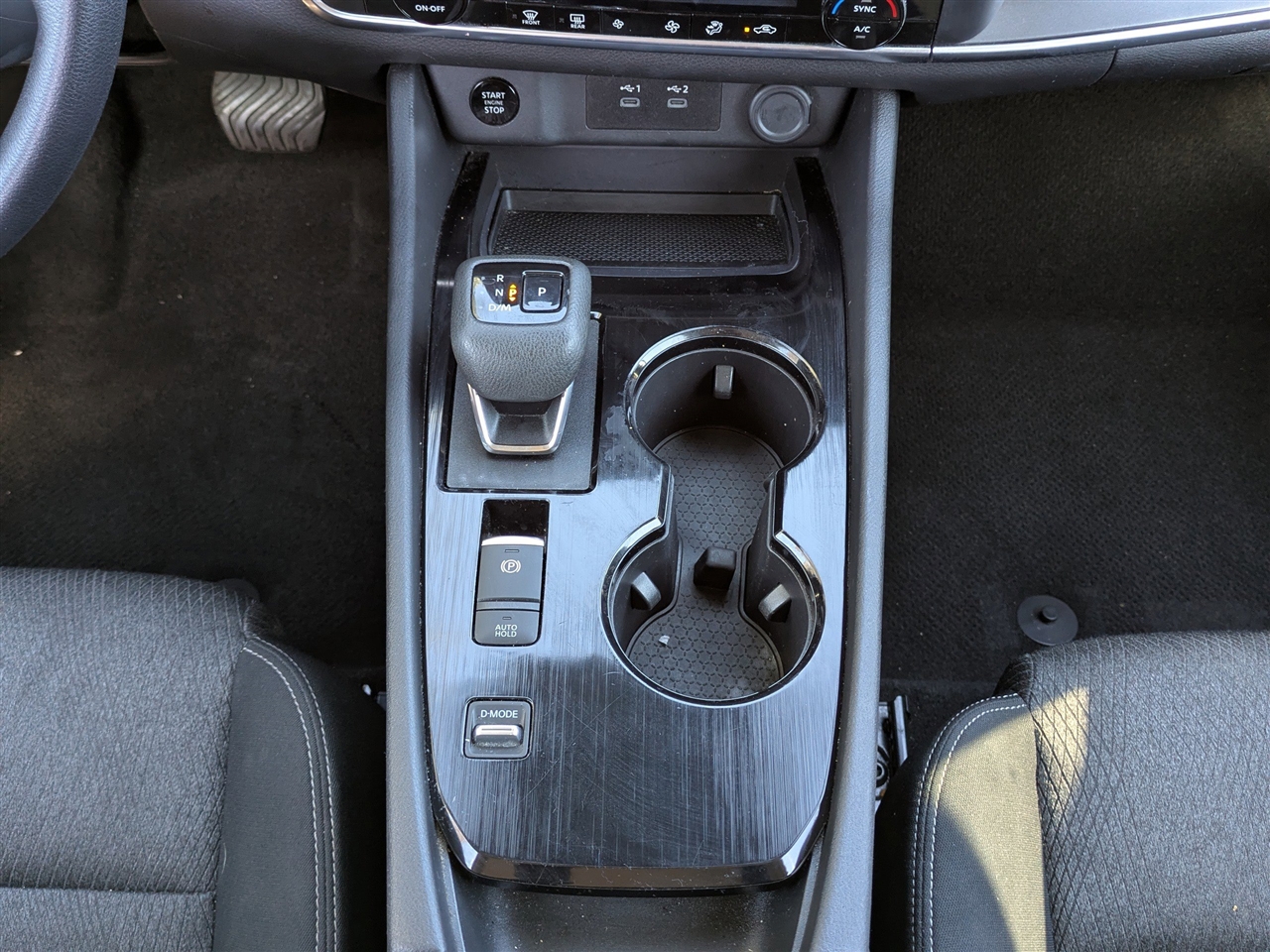 Nissan Rogue SV 2024