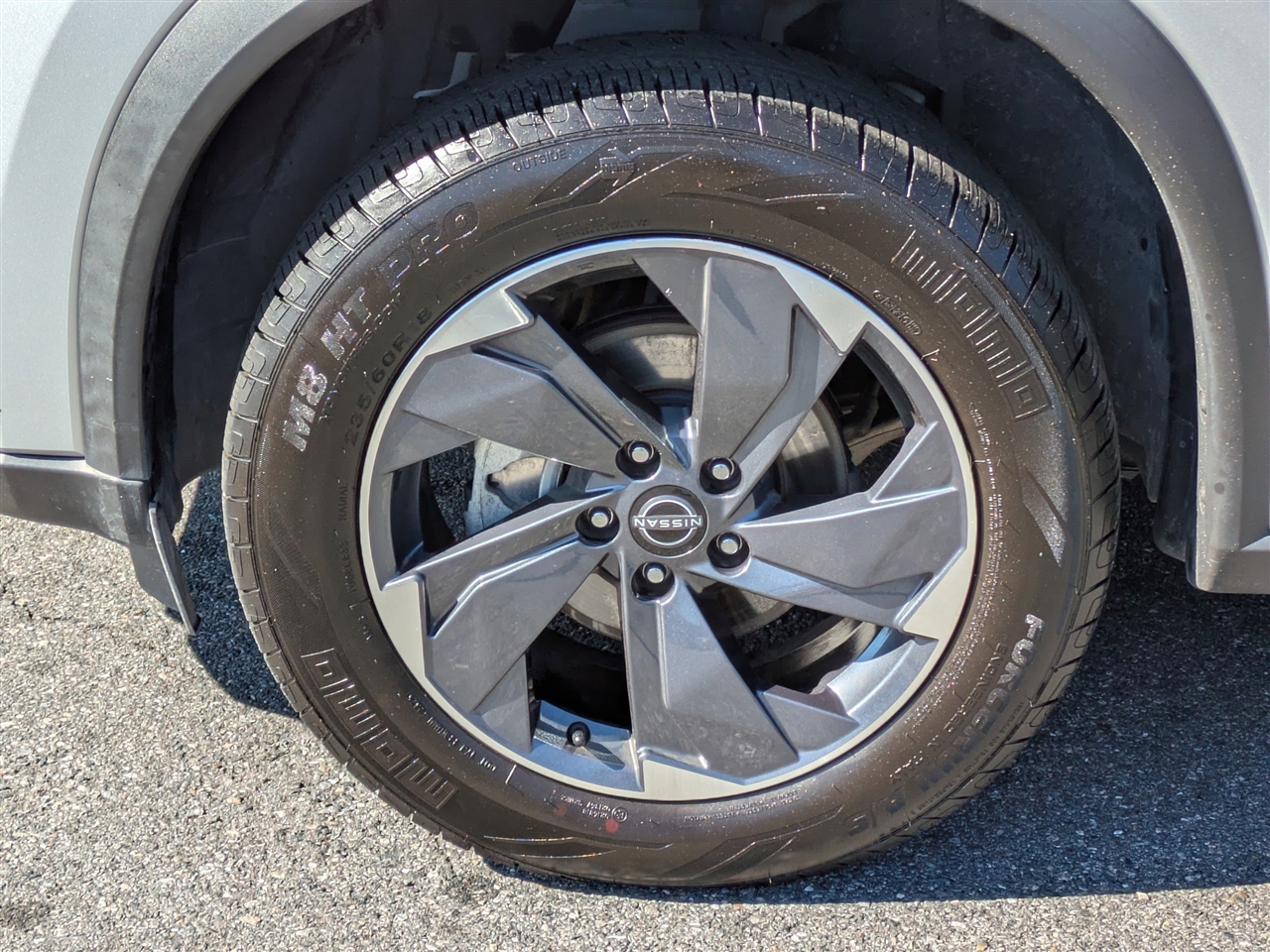 Nissan Rogue SV 2024