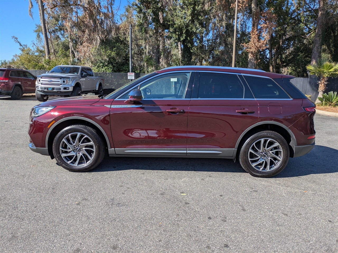 Lincoln Corsair Base 2020