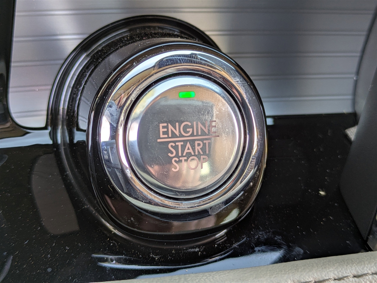 Lincoln Corsair Base 2020