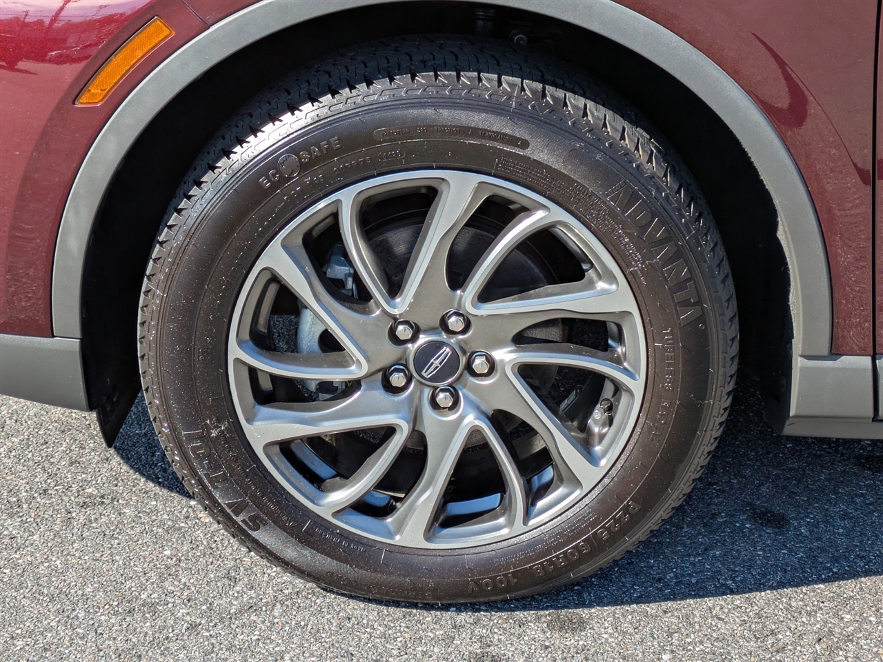 Lincoln Corsair Base 2020