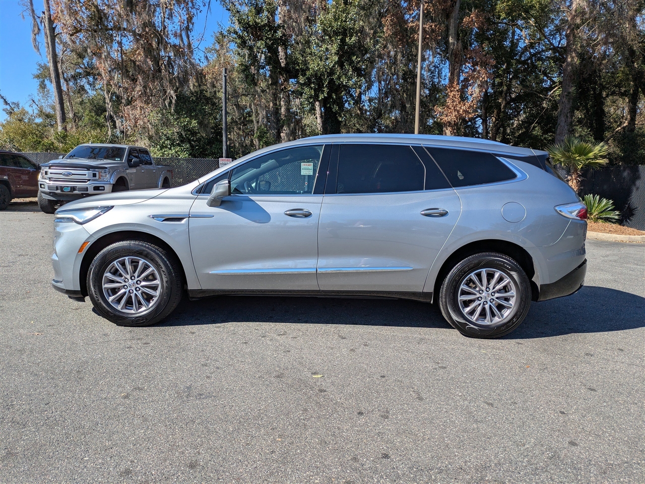 Buick Enclave Premium FWD 2024