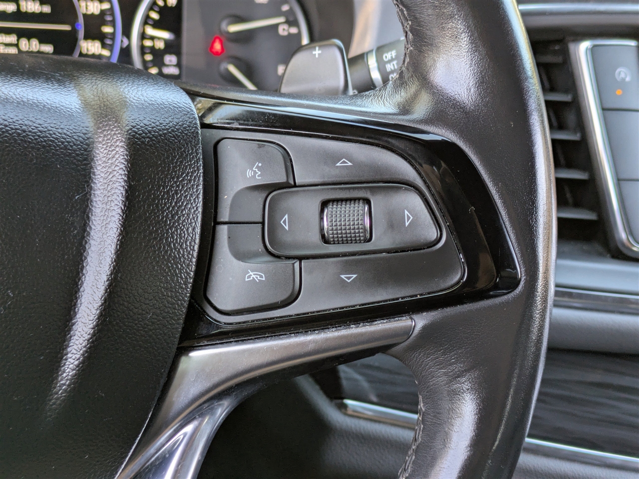 Buick Enclave Premium FWD 2024