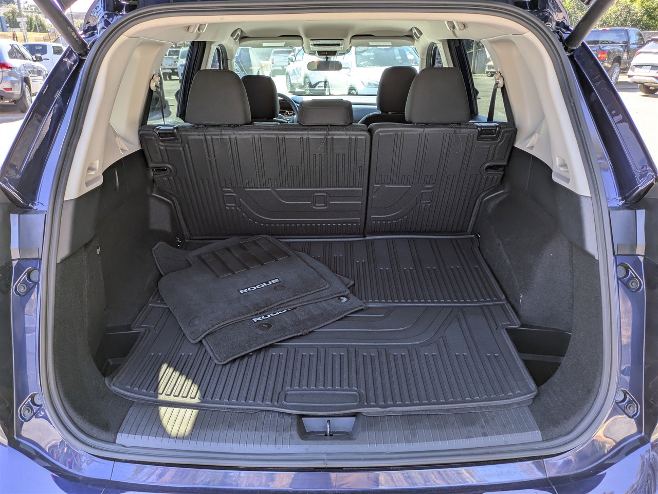 Nissan Rogue SV 2025