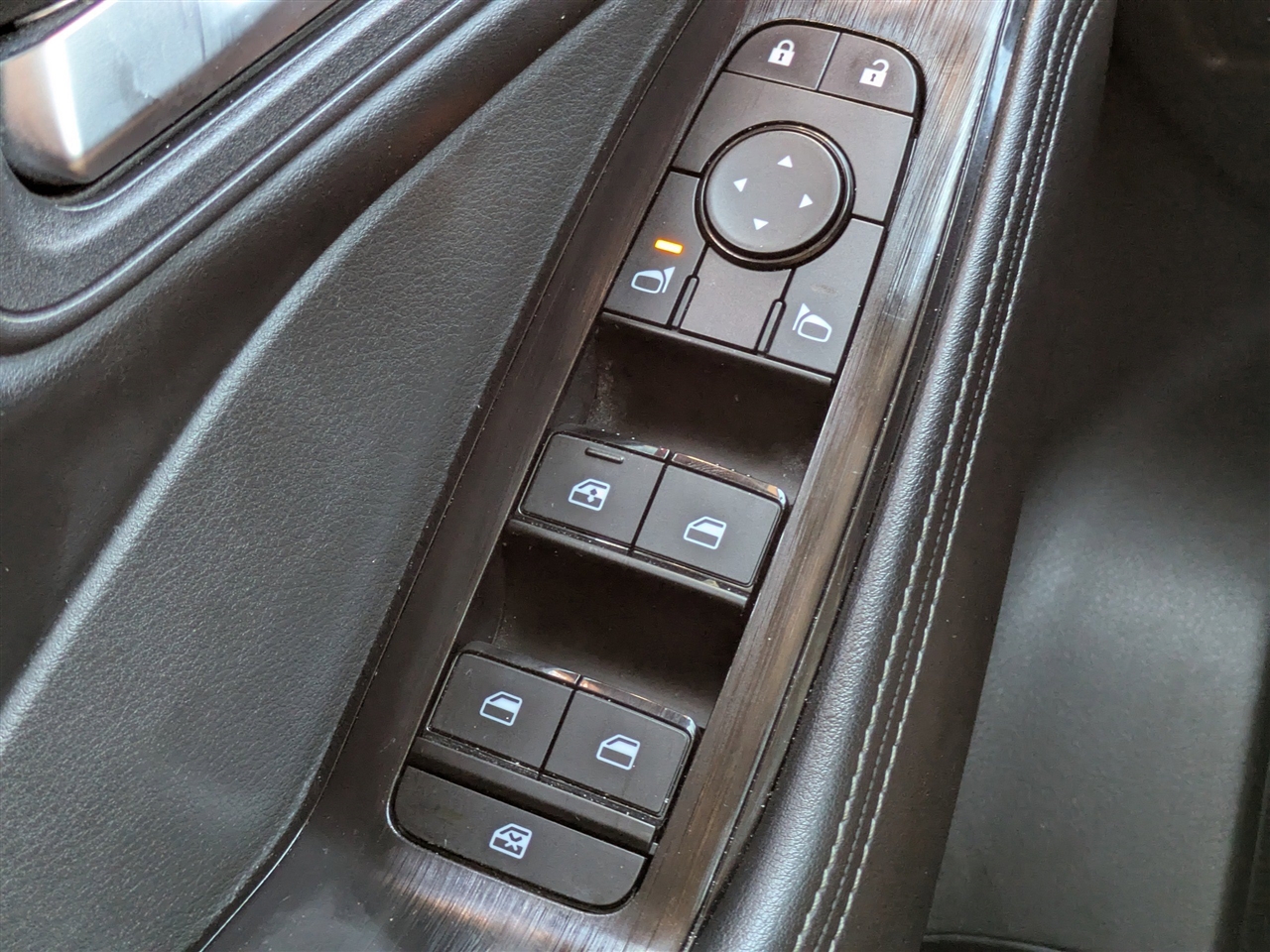 Nissan Rogue SV 2025