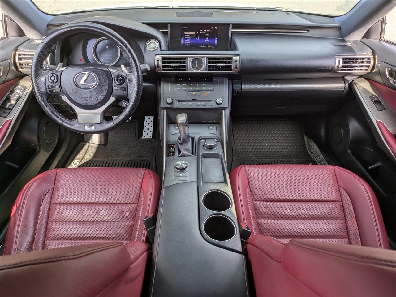 Lexus IS 250 RWD 2015