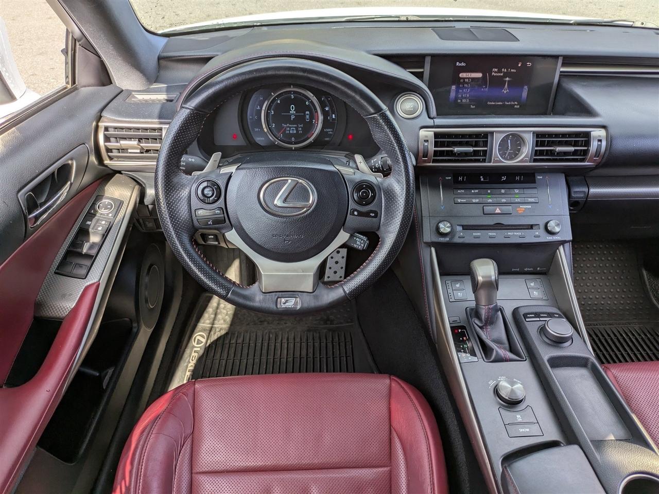 Lexus IS 250 RWD 2015