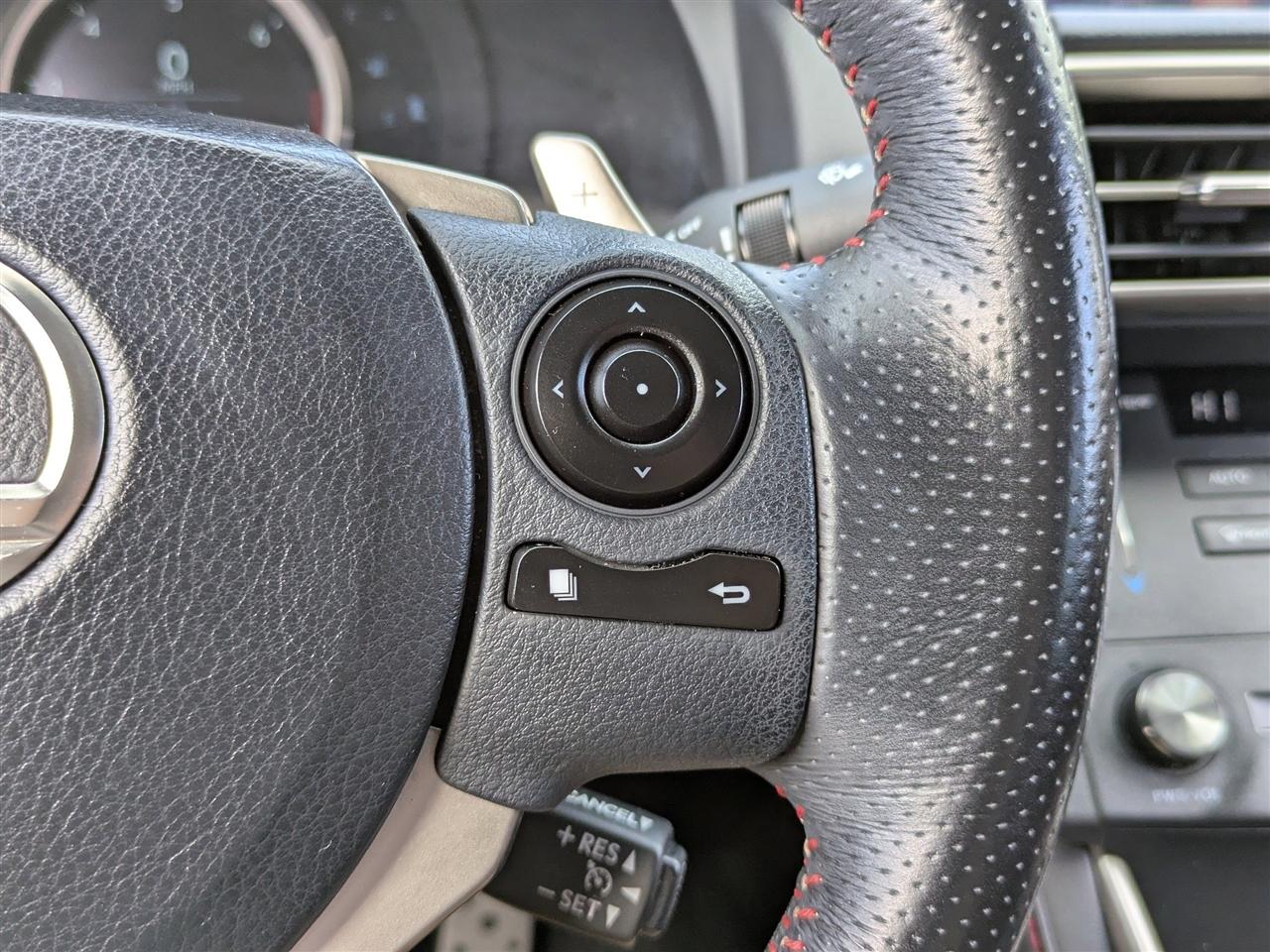 Lexus IS 250 RWD 2015