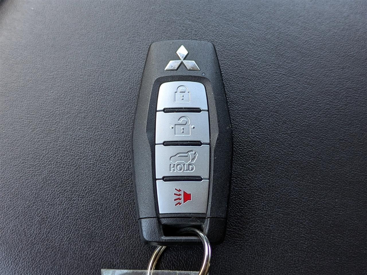 Mitsubishi Outlander SE 4WD 2024