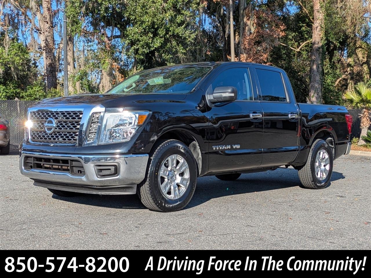 2018 Nissan Titan SV Crew Cab 2WD