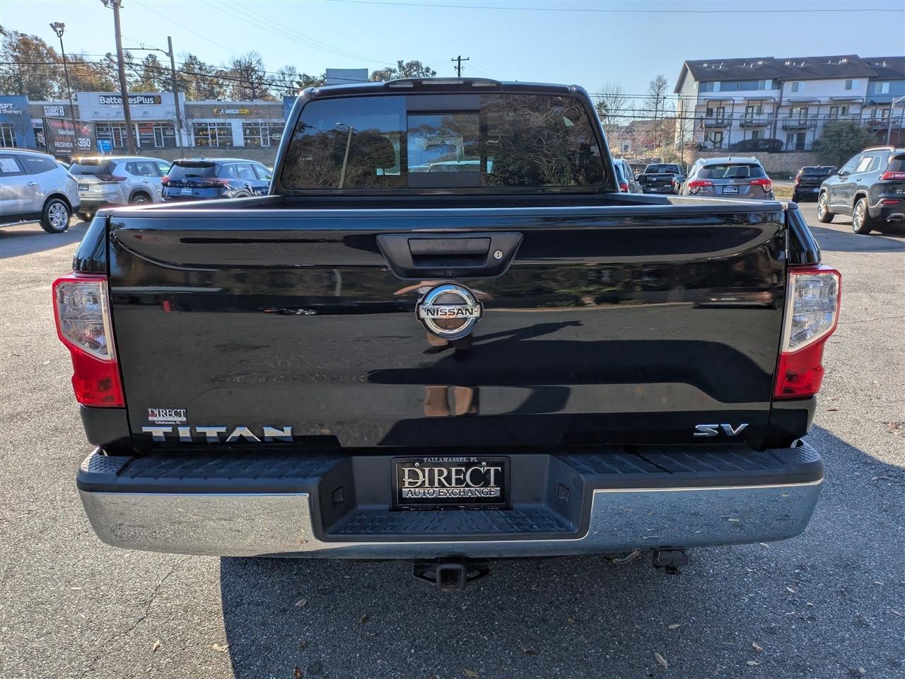 Nissan Titan SV Crew Cab 2WD 2018