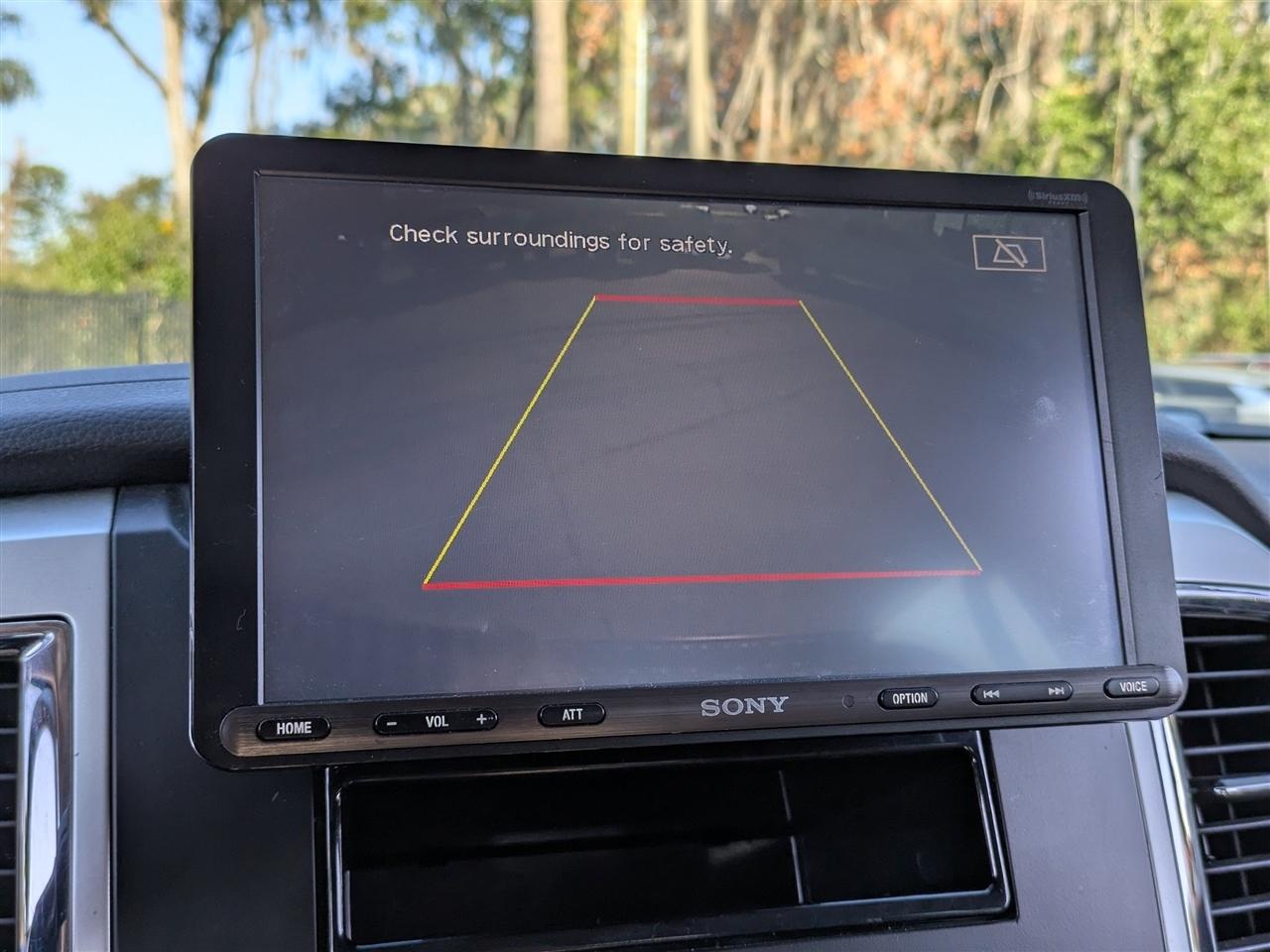 Nissan Titan SV Crew Cab 2WD 2018