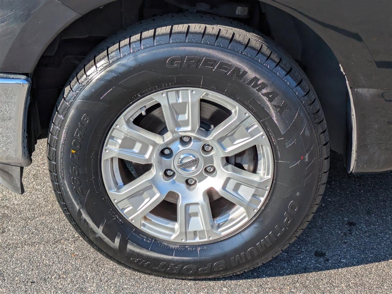 Nissan Titan SV Crew Cab 2WD 2018