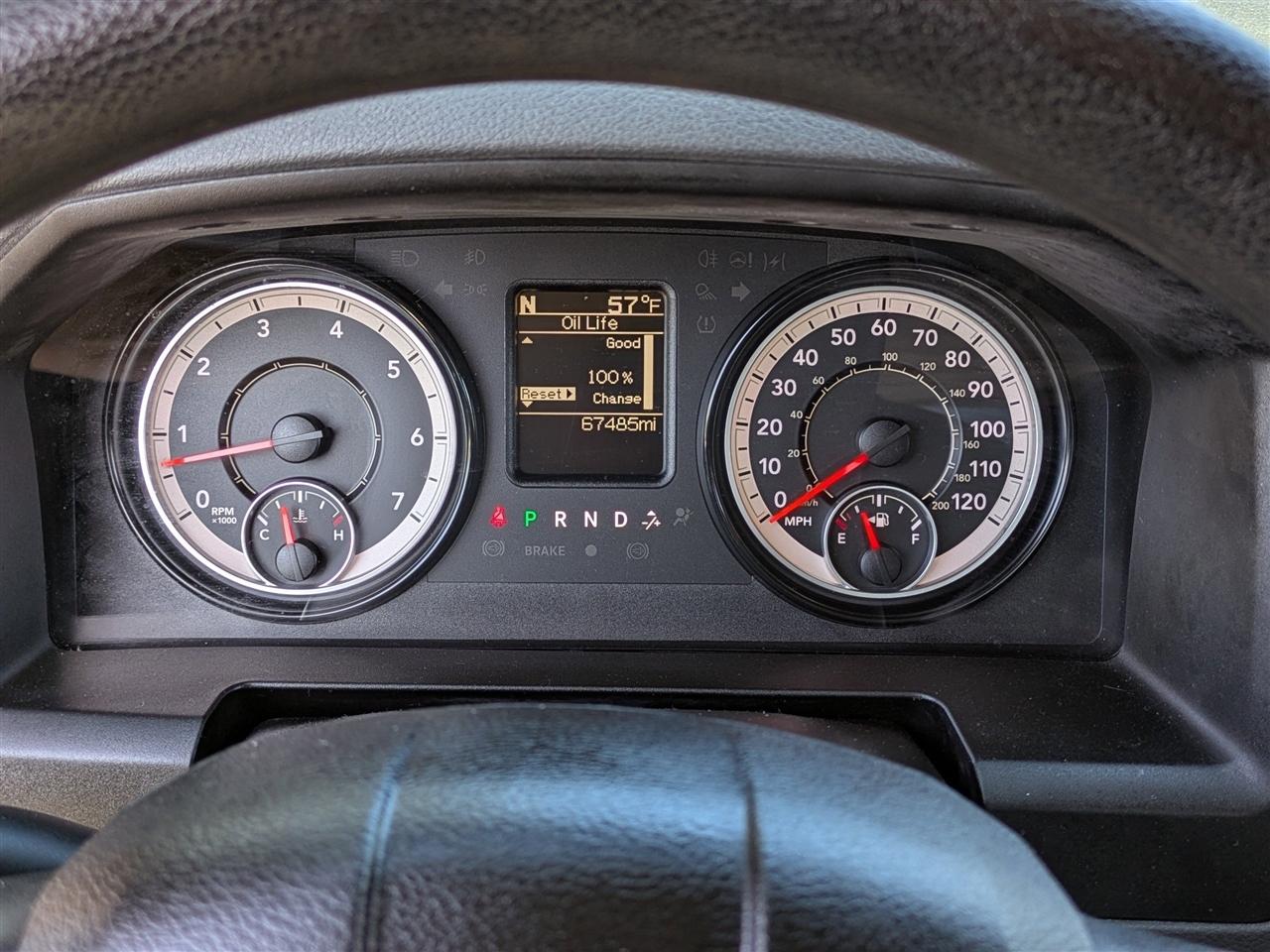 RAM 1500 Tradesman Quad Cab 2WD 2017