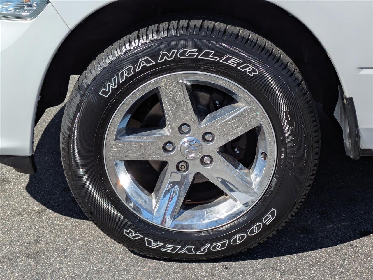 RAM 1500 Tradesman Quad Cab 2WD 2017